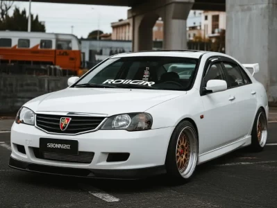 荣威550改装案例_黑色炫酷改装方案大揭秘