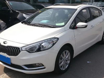 起亚K3历代车型回顾_从经典到现代的全面评测解析