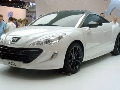 标致RCZ：那台让法国人亏本卖、却让中国车迷惦记了十年的"假超跑