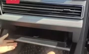 汽车副驾驶储物箱_这个实用小空间原来叫这个名字