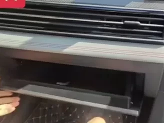 汽车副驾驶储物箱_这个实用小空间原来叫这个名字