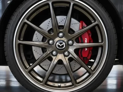 马自达3（昂克赛拉）轮毂改装全指南：从参数避坑到选品推荐，这一篇就够了