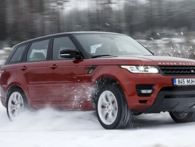 路虎柴油版车型怎么样_性能稳定油耗低，越野实力超预期