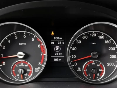 仪表盘速度显示差异_实测告诉你车速表为何不准