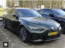 宝马i4的内饰和配备_2025款豪华配置全面解析