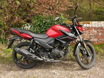 神车还是情怀？2025年建设雅马哈天剑125最新报价、参数详解与实测指南