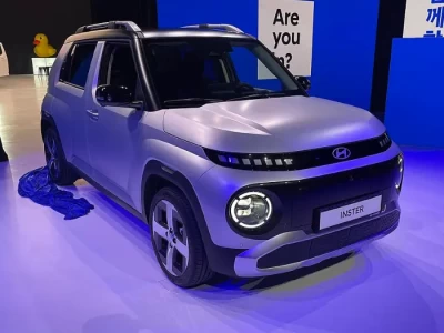 城市通勤利器？现代Inster纯电小车深度试驾：空间、续航与操控全解析