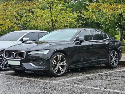 沃尔沃s60价格_2025款最新报价与性能解析