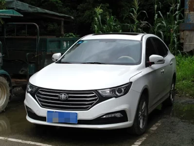 一汽奔腾B90：2012年上市的中高级轿车传奇，从诞生到停产的全过程