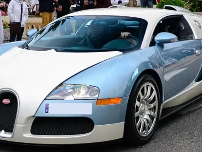 布嘉迪威龙_顶级超跑的性能与奢华解析