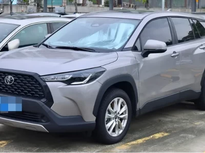 卡罗拉锐放2022款报价及图片_2025款最新价格与实车图赏