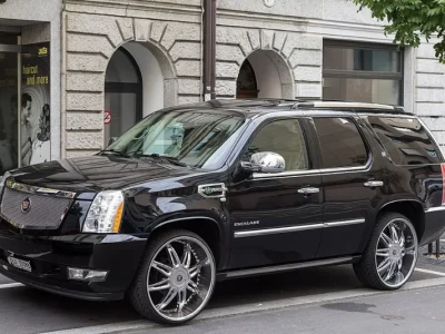 凯雷德混动版油耗_实测表现和节油秘诀大公开