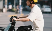 一盔一带顺口溜_海安交通安全口诀轻松记