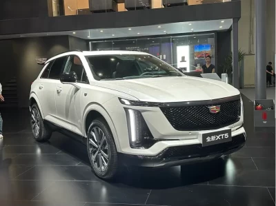 凯迪拉克XT5优缺点_中型SUV为何有人不建议购买