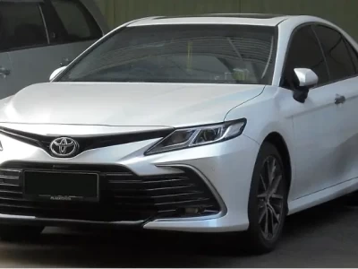 凯美瑞2022款报价_2025最新款凯美瑞价格及外观解析