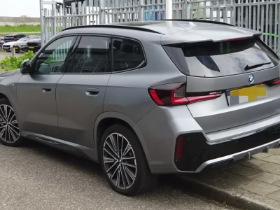 BMW iX1 EV尺寸测评_豪华电动SUV底盘性能全面解析