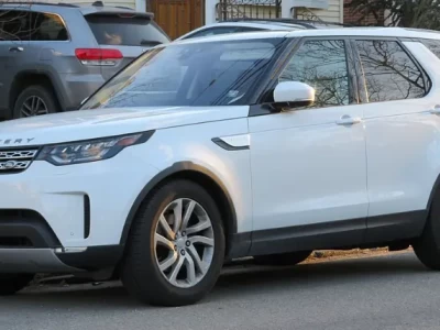 路虎发现：英国越野传奇的家庭守护者——2025款全解析与选购指南