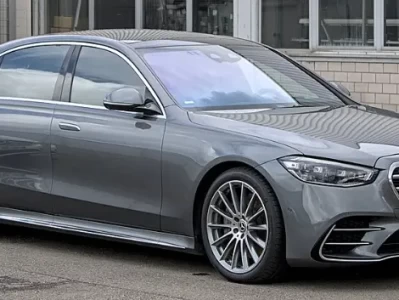 名车排行榜前十名_2025最新豪华车型榜单揭晓