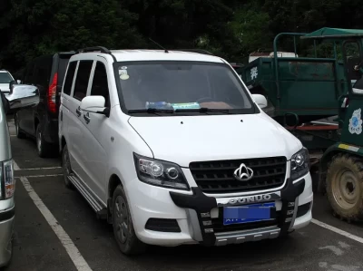 十年经典“多面手”：长安欧诺2013款深度解析与选购指南