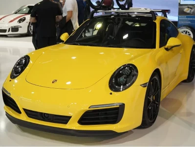 保时捷911原型车测试_智利火山边体验Safari风格