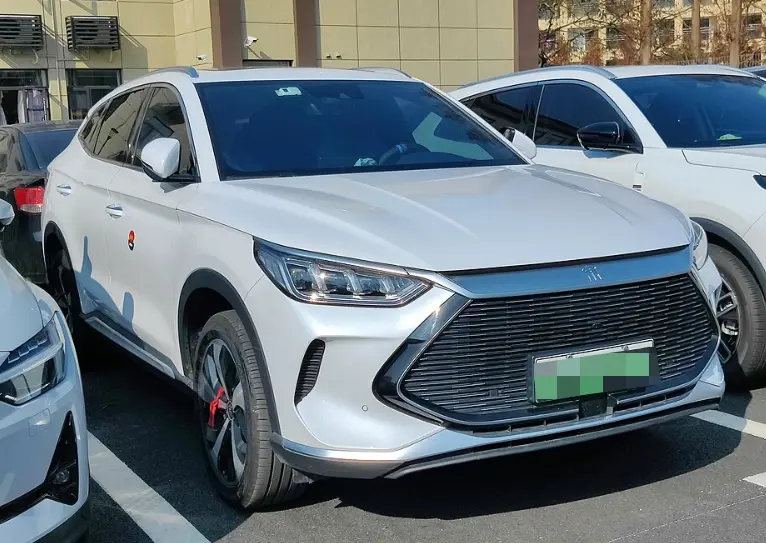 比亚迪宋plus油电混合_2025款宋plus SUV混动车型全解析 第1张