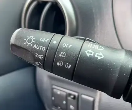 汽车上的auto是什么意思_auto hold功能详细解析 第1张