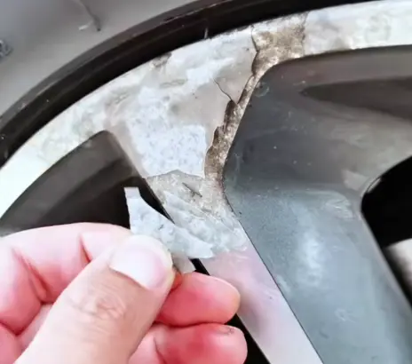 铝轮毂起皮掉漆原因_轮毂脱皮掉漆的危害与应对方法 第1张
