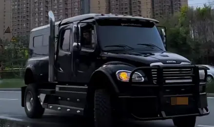 P4XL运动型卡车_超强性能与车型配置全面解析 第1张