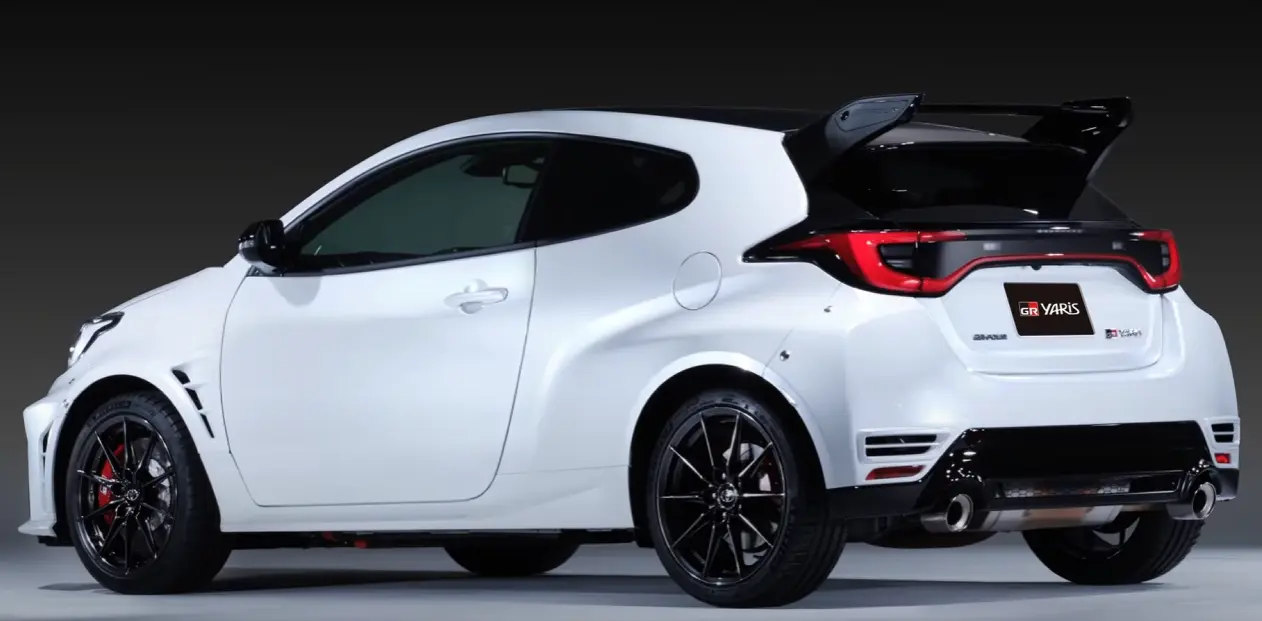 为赛道而生，再添神翼：丰田GR YARIS Aero Performance完全解析 第2张