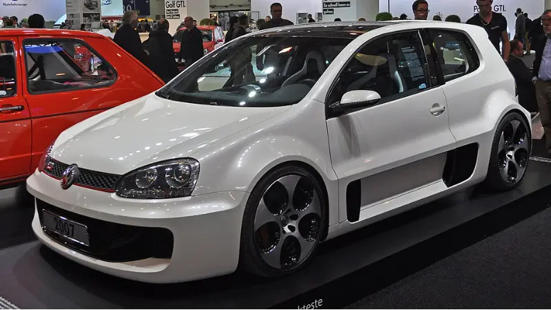大众高尔夫GTI W12概念车_这款性能猛兽到底有多强 第1张
