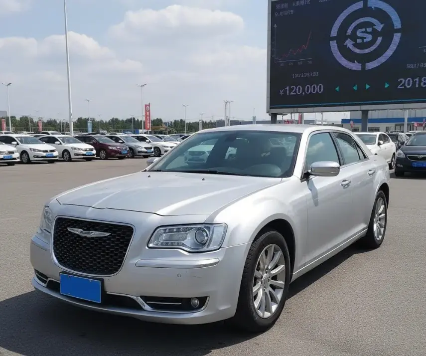 克莱斯勒300C最新报价:经典豪华轿车的二手市场指南 第2张 克莱斯勒300C最新报价:经典豪华轿车的二手市场指南 第2张