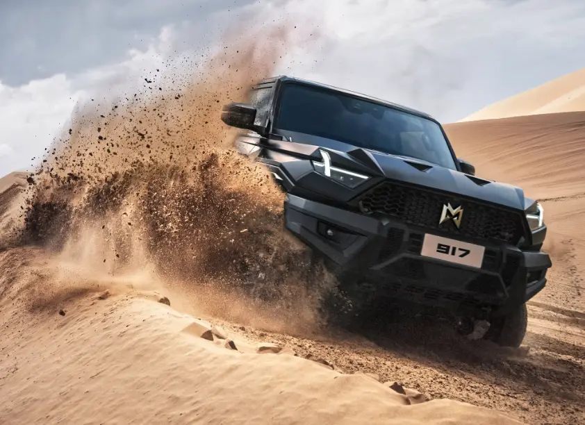 东风猛士价格全解析:从30万入门到百万级硬派,选对车型不踩坑 第3张 东风猛士价格全解析:从30万入门到百万级硬派,选对车型不踩坑 第3张