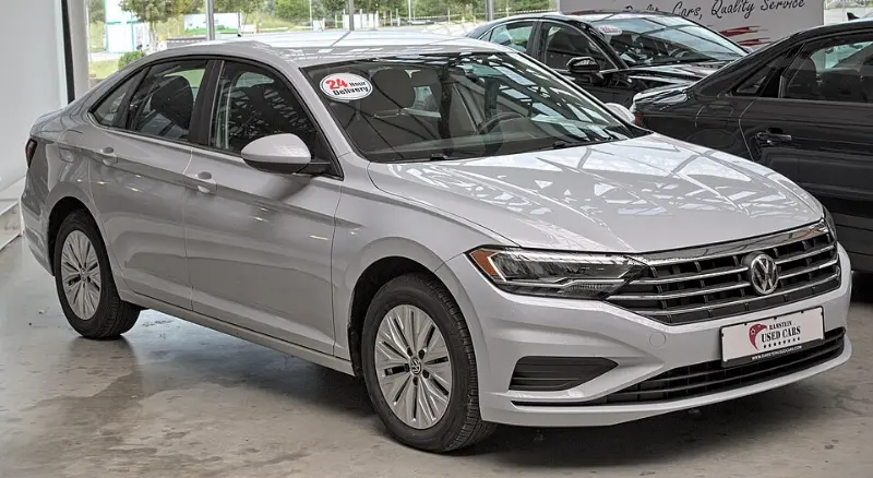 穷人开省油耐用5种车：预算有限也能开好车 第4张