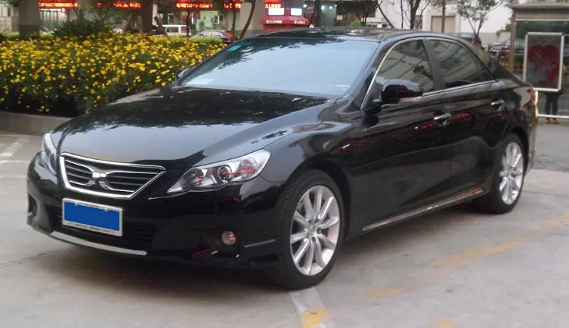 丰田锐志(Reiz)全面解析：经典后驱轿车的传奇与魅力 第3张