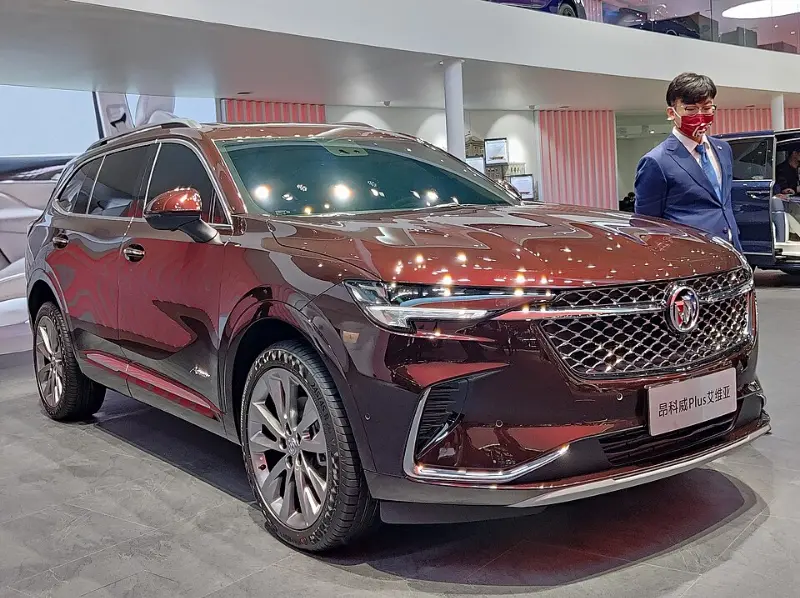 别克昂科威 (Buick Envision) 深度解析：从中美通吃到“懂你”的豪华SUV，它凭什么长盛不衰？ 第1张