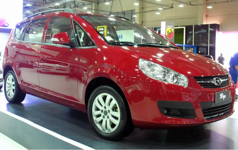 江淮同悦Cross详解：一款亲民跨界小车的性能、价格与车主心得 第3张