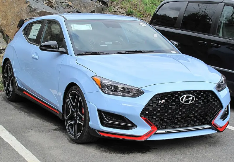 现代Veloster飞思深度解析：三门异类的传奇之路与性能钢炮的最后挽歌 第2张