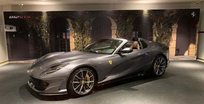 法拉利812 GTS停产解析：V12敞篷传奇的谢幕与新生 第2张