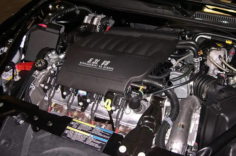 曾百花齐放，为何终归于一？通用汽车V8“诸神黄昏”背后的兴衰往事 第2张