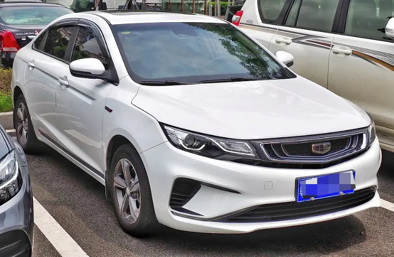 吉利帝豪GL深度测评：十万级“国民家轿”标杆，真的值得买吗？ 第3张