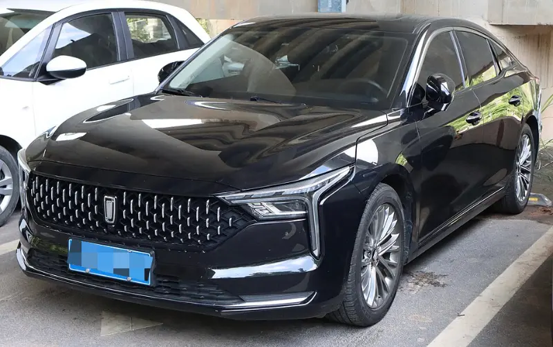 奔腾B70:10万级“空间魔术师”,家庭出行的不二选择 第2张 奔腾B70:10万级“空间魔术师”,家庭出行的不二选择 第2张