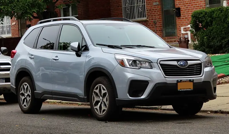 “理工男”的坚持：深度解析富士（斯巴鲁）汽车——从水平对置发动机到极致全时四驱的硬核魅力 第2张