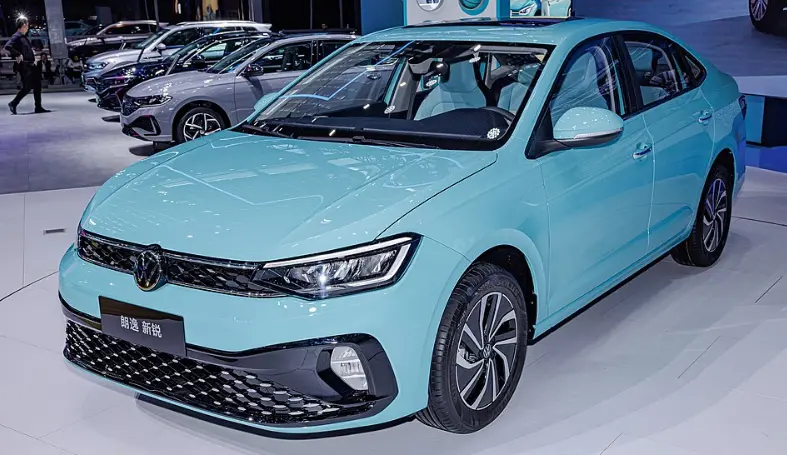 国民家轿还香吗？深度解析上汽大众朗逸：优缺点、油耗与真实用车体验 第1张