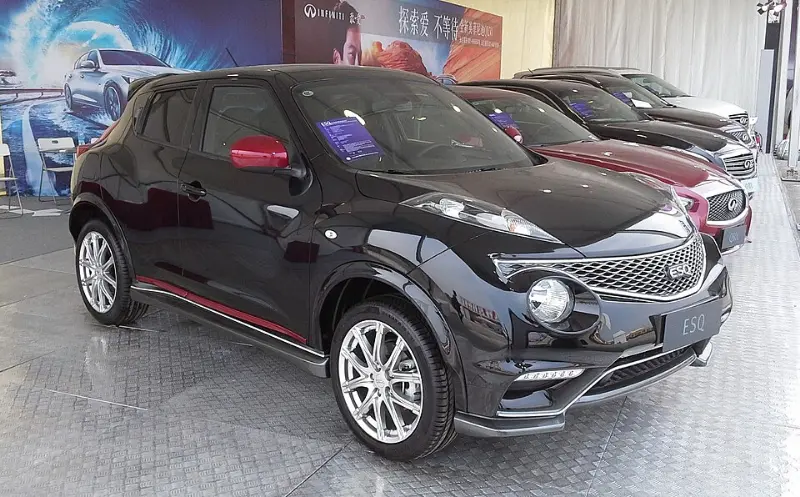 英菲尼迪ESQ：是个性“小钢炮”还是日产换标？深度解析这款特供中国的跨界SUV 第3张