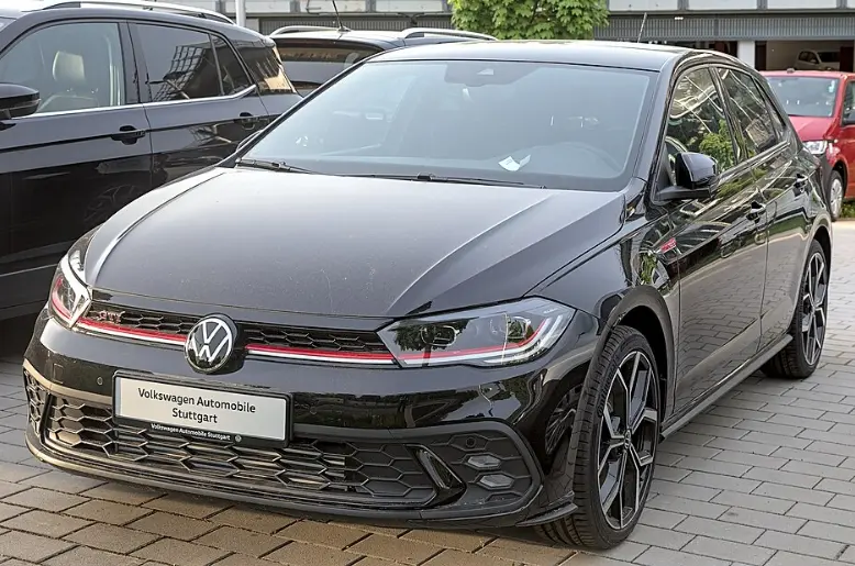 大众Polo GTI：在电车崩哭内燃机的年代，这台“工业绝版”还值得买吗？ 第2张