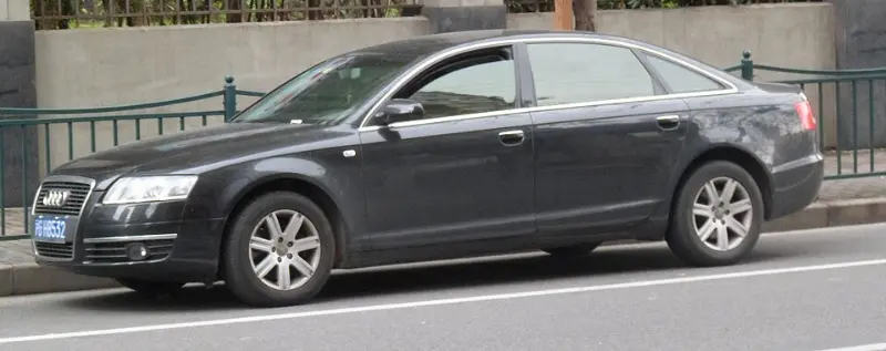 深度解析国产奥迪A6L：从“官车”图腾到家用全能选手的进化史 第1张