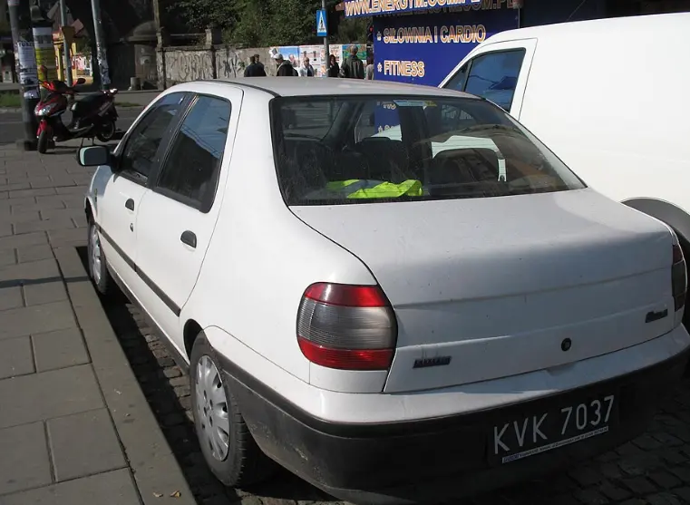 揭秘“意大利国民家轿”的胃口：菲亚特西耶那（Siena）真实油耗全解析与省油秘籍 第3张