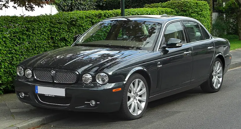 最后的英伦绅士：深度解析捷豹XJ到底怎么样？从情怀到现实的全面评测 第2张