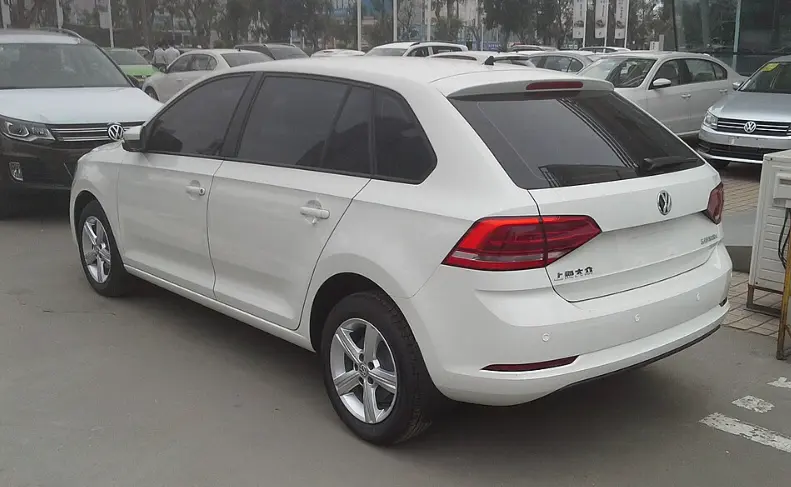 【深度解析】大众桑塔纳·浩纳：被低估的“大两厢”？买车、用车全攻略 第2张