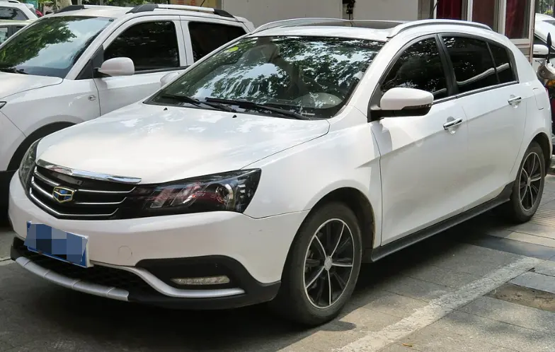 吉利帝豪EC7-RV参数配置详解：经典两厢家用车，尺寸宽敞、动力可靠、性价比高